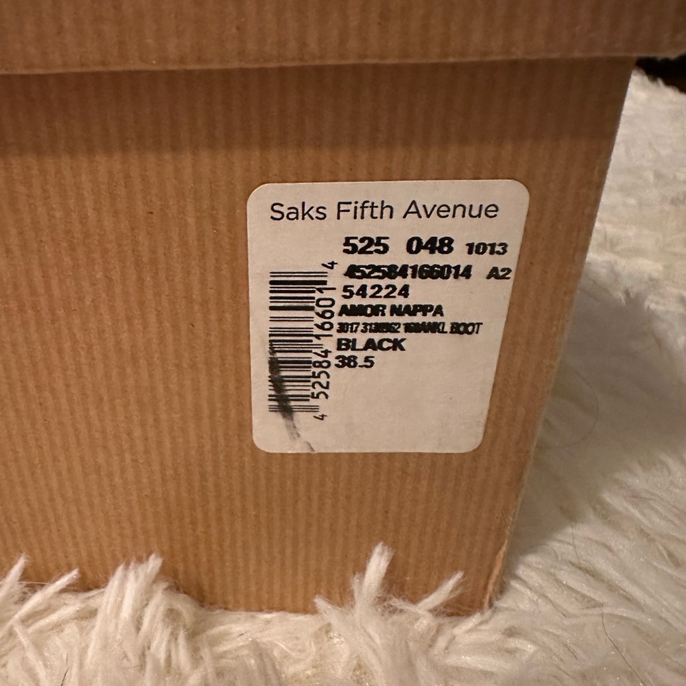 Elegant Black Platform Ankle Boots - Picture 6 of 6